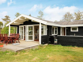 Three-Bedroom Holiday home in Ålbæk 57